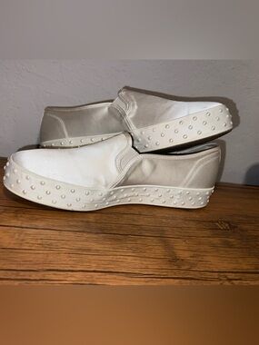 Keds x Kate Spade New York Size 10 Triple Decker White Pearl Bridal Slip Ons